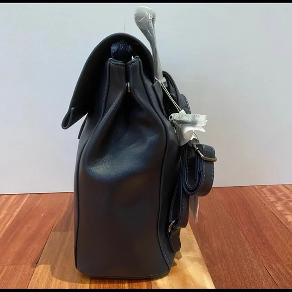 David Jones Backpack - Picture 4 of 7